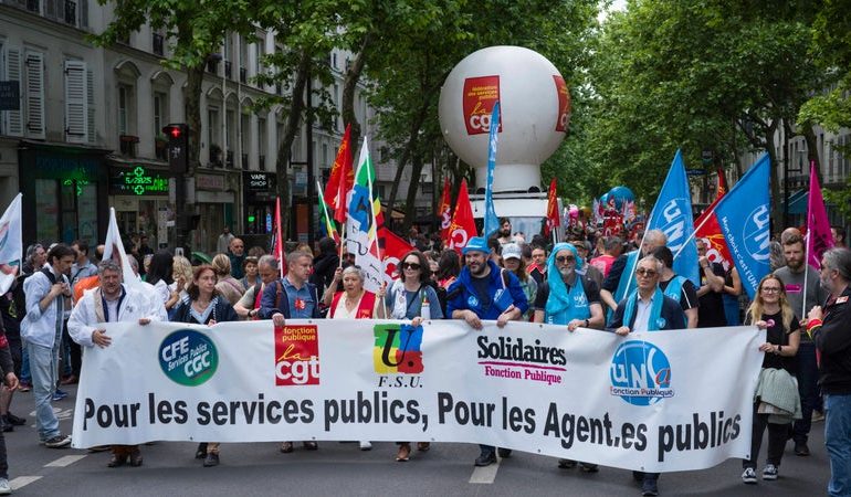 Grève dans la Fonction Publique : Mobilisations et Perturbations