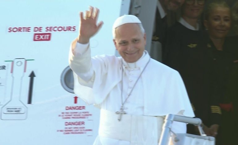 Le Voyage Papal de Léon XIV en France: Journée 2