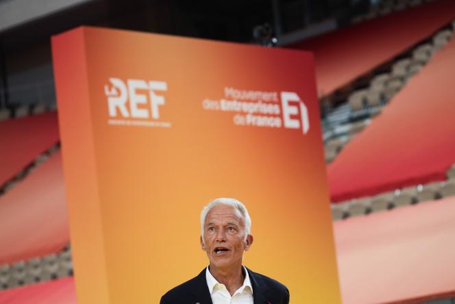 Discussions sur les arrêts maladie et l&rsquo;impact économique des entreprises