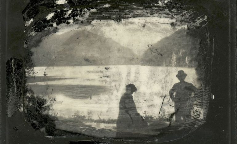 Un retour poignant sur le passé familial par Anne Percin