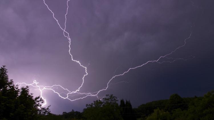 Fortes chaleurs et risques d&rsquo;orages en France