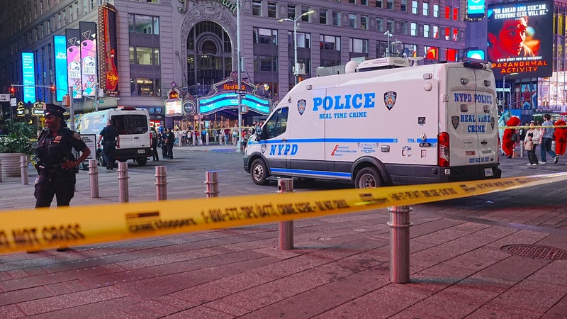 Attaque au couteau à Times Square : Une tragédie et une intervention rapide de la police