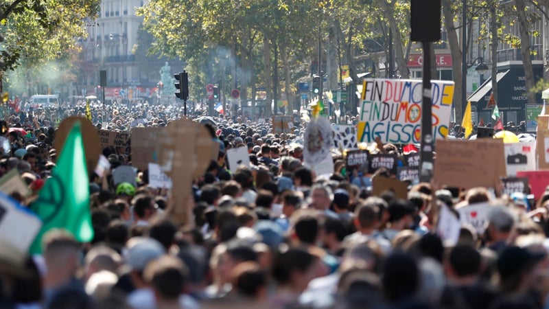 Mobilisations pour le climat après un été record