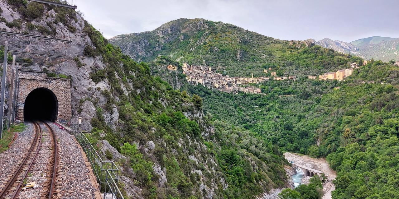 La ligne ferroviaire Nice-Vintimille-Coni, un lien vital entre France et Italie