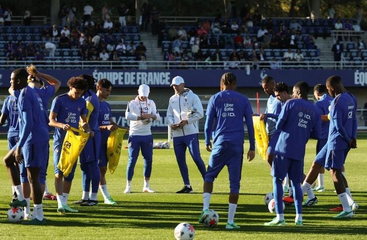 Zinédine Zidane en action à Clairefontaine : une fascination intacte