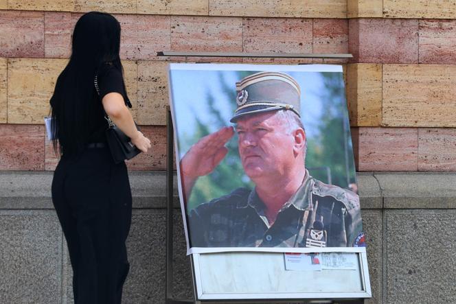 Hommage à Ratko Mladic à Banja Luka
