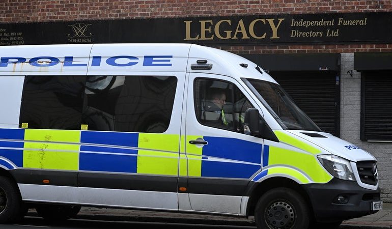 Un Britannique reconnaît avoir drogué et violé sa femme pendant des décennies