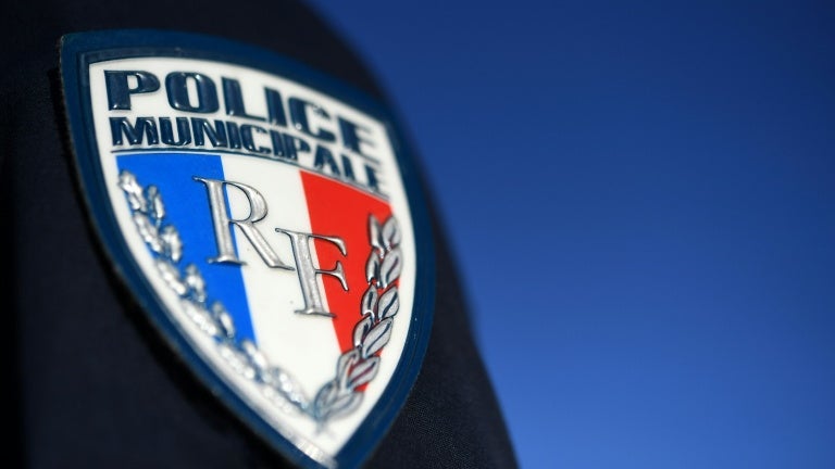 Suspension d&rsquo;un policier municipal et membre du Rassemblement national