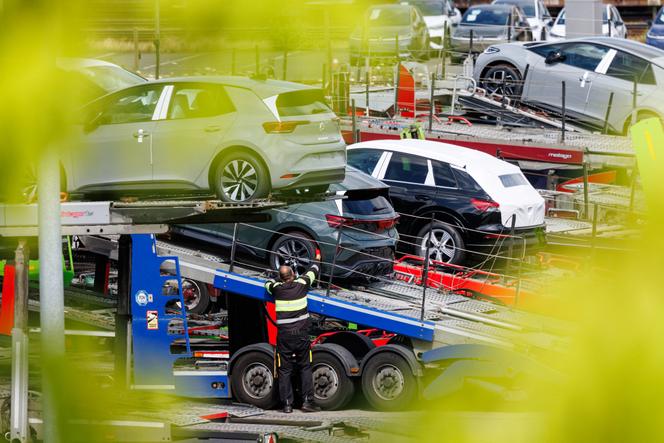 Chute des ventes et suppressions de postes dans l&rsquo;industrie automobile allemande