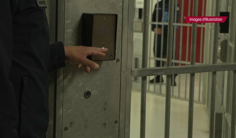 Des conditions de détention alarmantes pour les adolescents en France