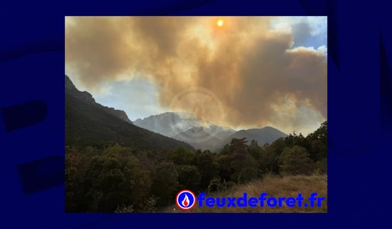 Incendie dans l&rsquo;Aude : interventions et évacuations à Puilaurens