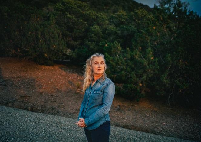 Rebecca Solnit appelle à la mobilisation des progressistes