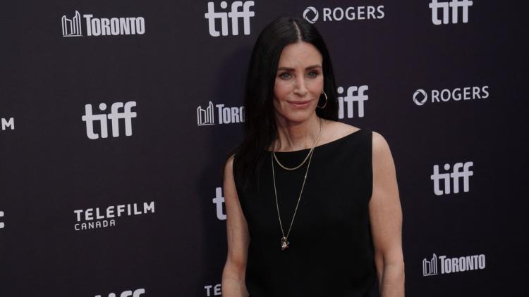 Courteney Cox Rend Hommage à Hayden Panettiere