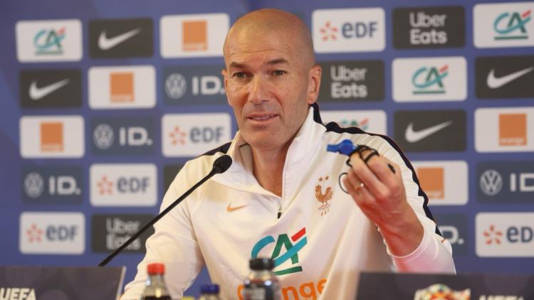 Zinédine Zidane et ses ambitions pour l&rsquo;équipe de France