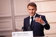 Carburants : Emmanuel Macron propose un assouplissement des normes.