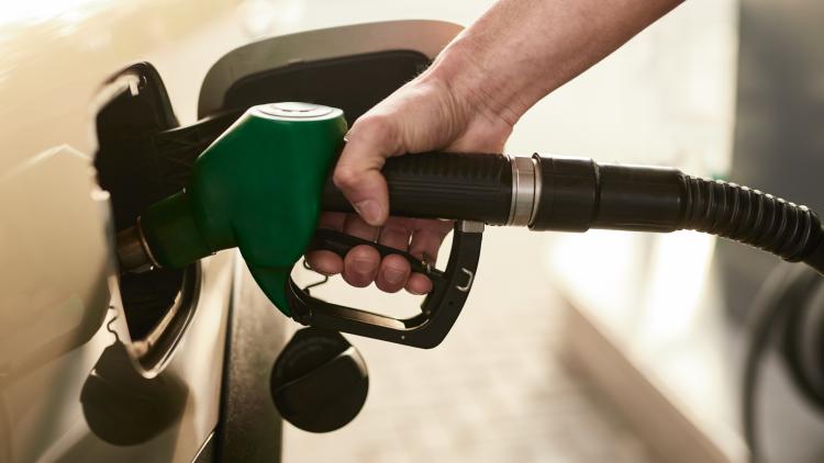 Les Auto-Écoles Demandent un Soutien Face à la Hausse du Prix du Carburant