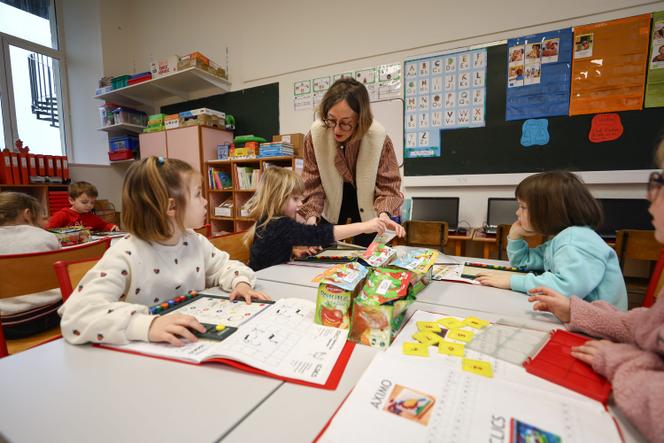 Faut-il enseigner la lecture dès la maternelle ?