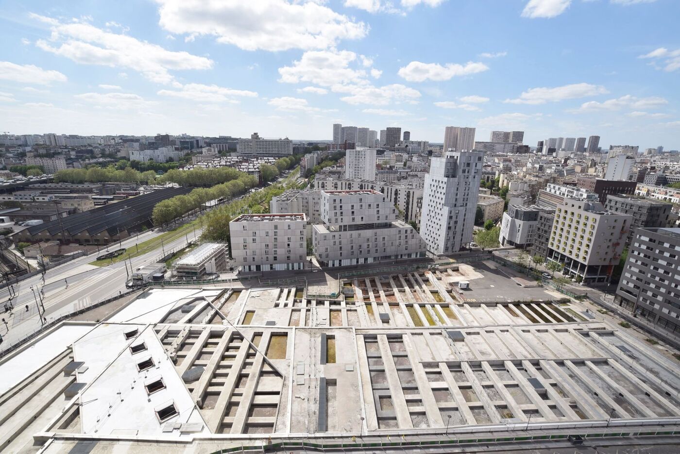 Transformation urbaine à Paris : Un projet d&rsquo;envergure sur les voies ferrées