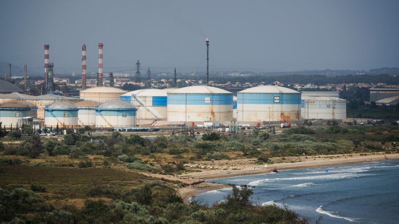Blocage d&rsquo;un terminal pétrolier à Fos-sur-Mer par des pêcheurs