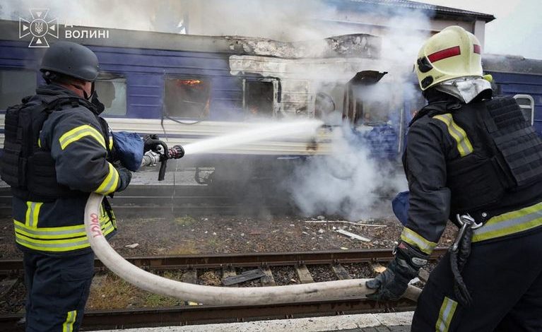 Frappes russes sur un train ukrainien près de l&rsquo;Otan : ce que l&rsquo;on sait