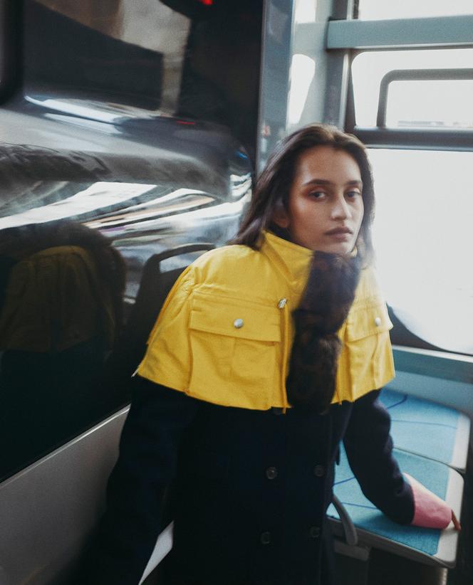 La renaissance de la cape dans la mode contemporaine