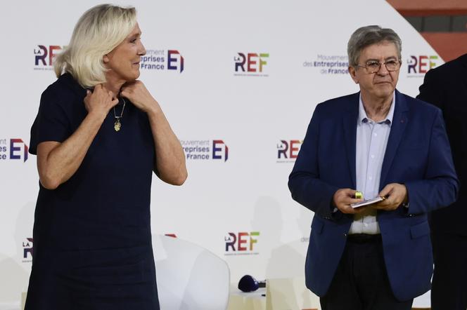 Jean-Luc Mélenchon : son changement de position sur le voile islamique