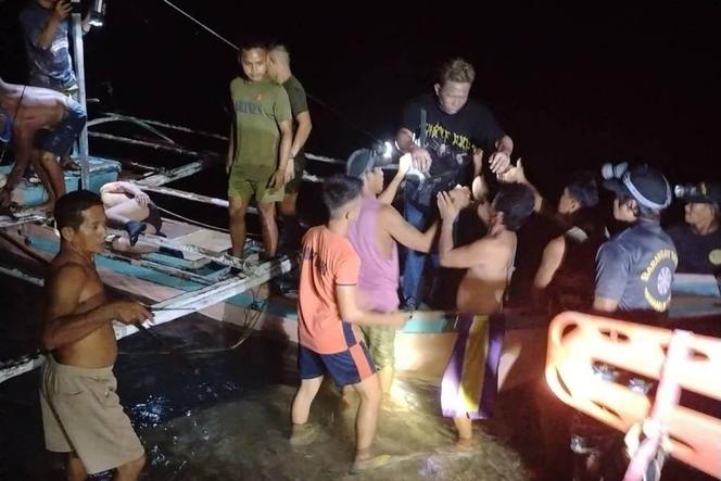 Incendie meurtrier sur un ferry en Philippines : bilan et opérations de secours