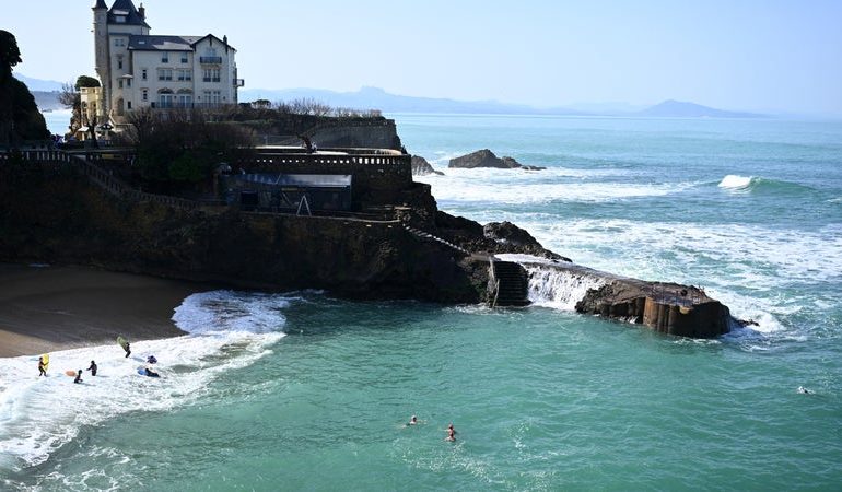 Rejets illégaux d&rsquo;eaux usées : la Communauté Pays basque et Suez devant la justice