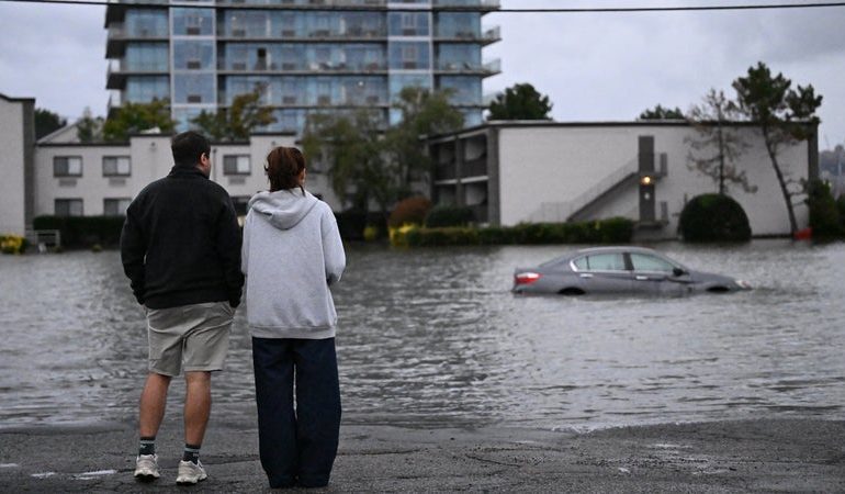 La tempête &lsquo;Nor&rsquo;easter&rsquo; frappe le nord-est des États-Unis