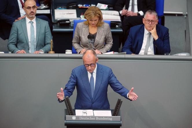 Le débat au Bundestag sur les projets migratoires en Allemagne