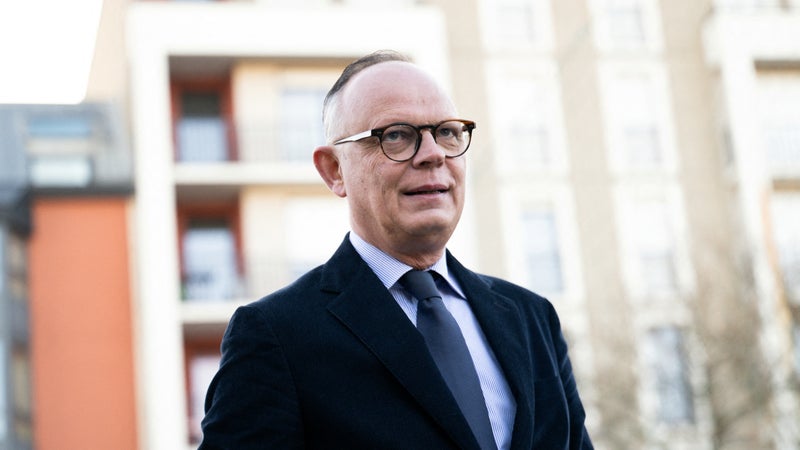 Édouard Philippe propose une réforme pour protéger l&rsquo;enfance