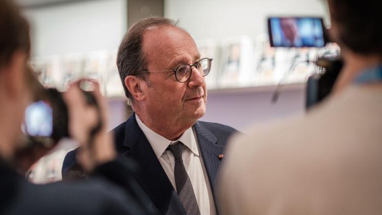 François Hollande et sa Position sur la Primaire Socialiste