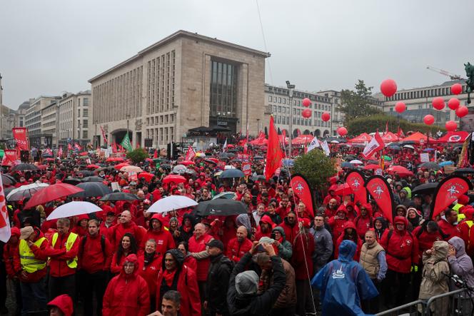 Manifestations à Bruxelles contre les mesures socio-économiques