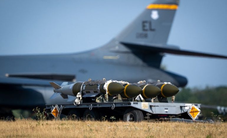 Rapatriement des Bombardiers B-1 Après Menace de Drone