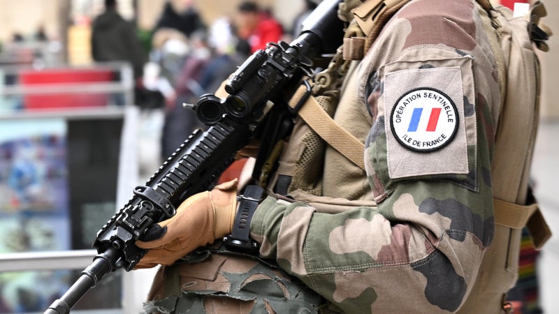 Le gouvernement renforce les moyens pour la mobilisation du 24 octobre