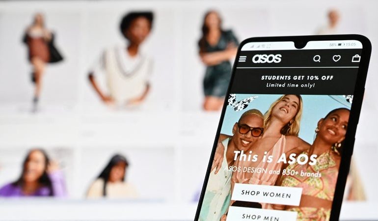 Cyberattaque sur Asos: des hackers menacent de publier des données sensibles