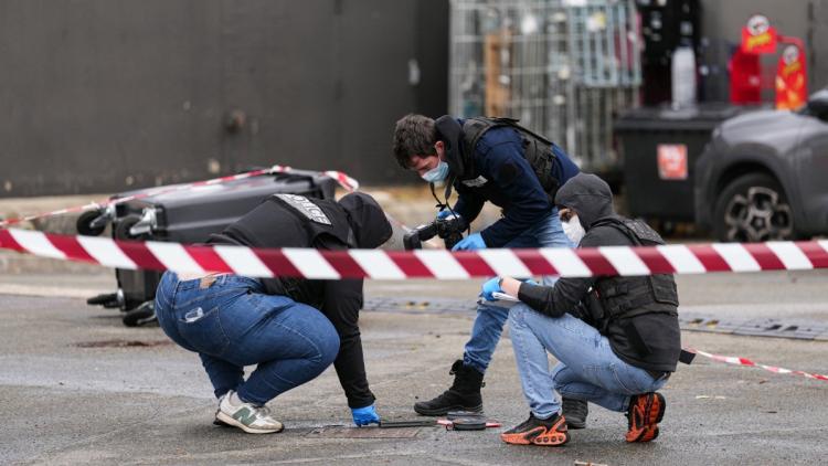 Présentation à la justice de l&rsquo;auteur de l&rsquo;attentat à Trappes et La Verrière