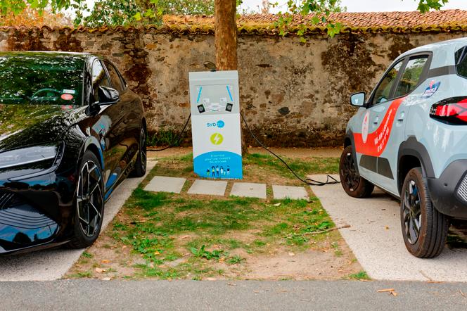 Les Débats Autour de la Voiture Électrique