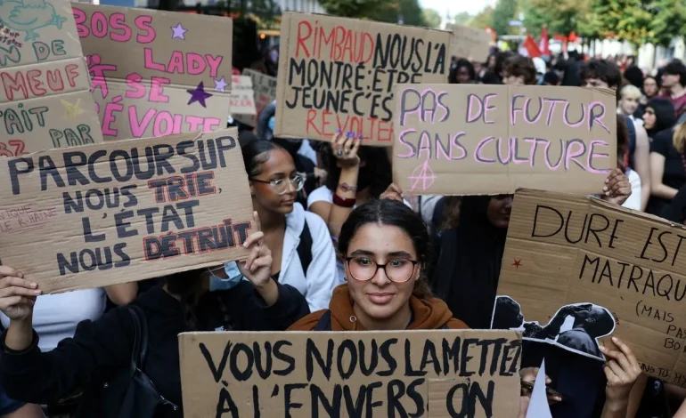 Bruno Bouchard : Le manque de moyens dans l&rsquo;éducation et la recherche