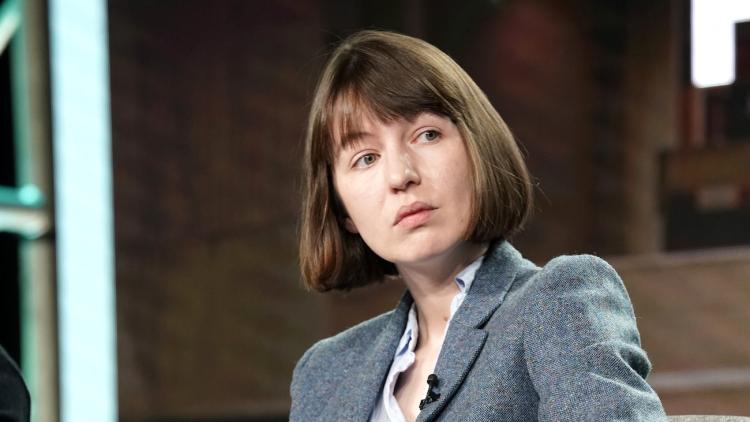 Retrait des livres de Sally Rooney du marché britannique