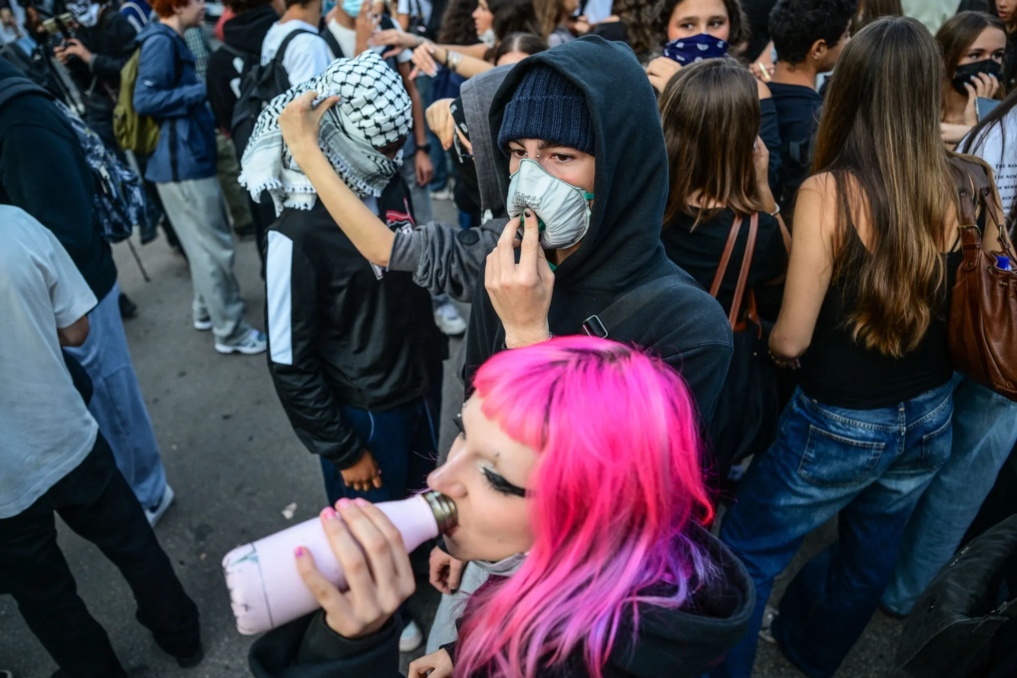 Les étudiants rejoignent le mouvement lycéen
