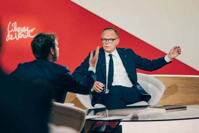 Stratégies de Distanciation des Anciens Premiers Ministres