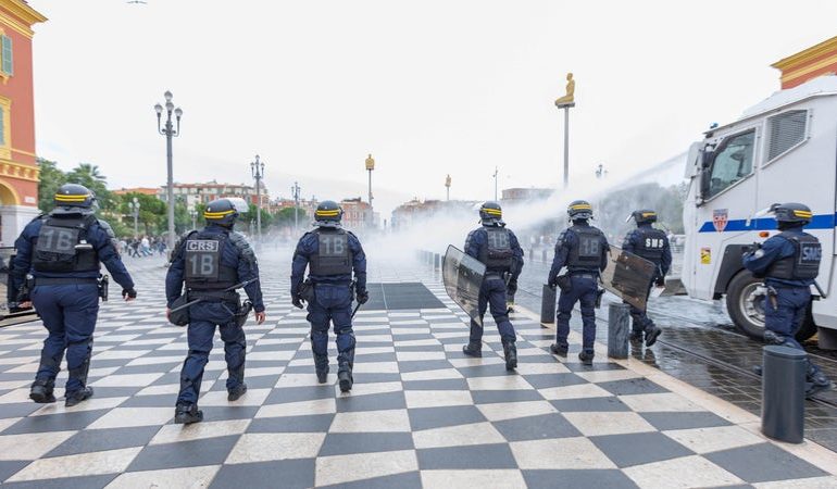 Réinstauration du couvre-feu pour les mineurs à Nice