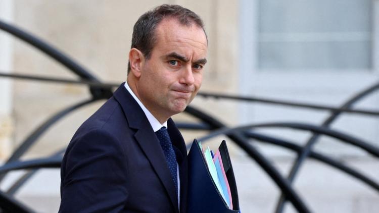 Sébastien Lecornu Annonce un Plan Concret pour l&rsquo;Éducation