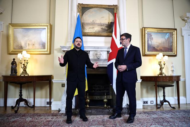 Les Tensions Géopolitiques entre les États-Unis, la Russie et l&rsquo;Ukraine