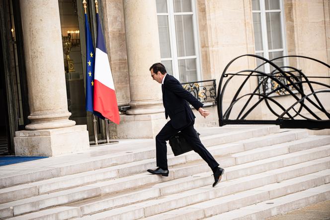 Réduction du budget 2027 : impact sur l’emploi et le marché du travail