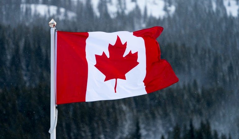 Incendie Mortel sur une Base Militaire en Alberta : Déjà- vu