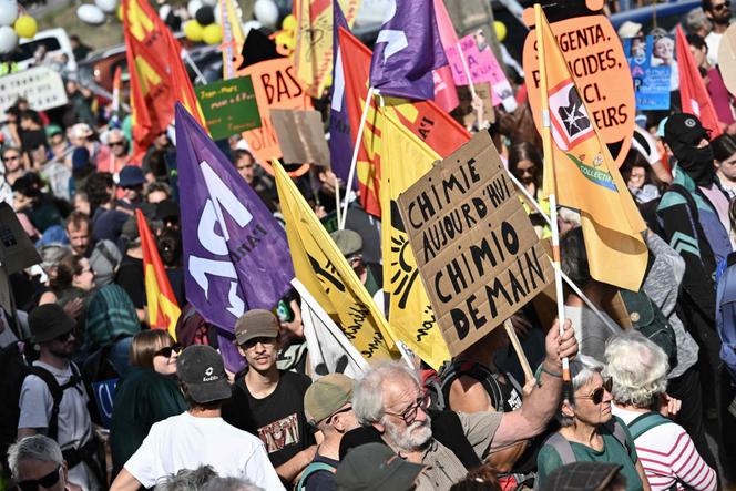 Mobilisation contre les pesticides près de l&rsquo;usine Syngenta