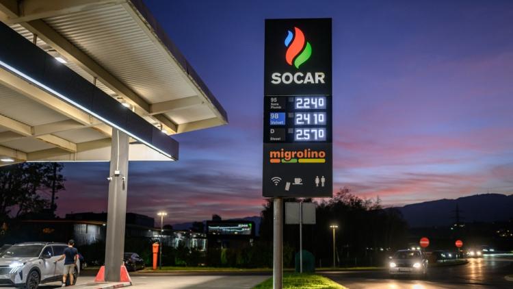 La Suisse envisage de réduire la vitesse sur autoroutes en raison d&rsquo;une pénurie de carburant