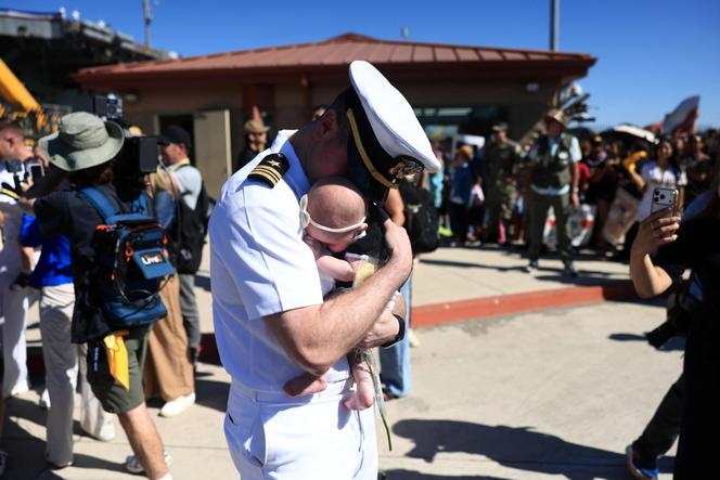 Retour des soldats de l&rsquo;USS Abraham-Lincoln aux États-Unis